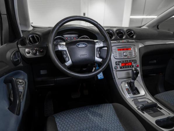 Ford S-MAX I с пробегом 2008 года, цена 795 000 рублей, 255600 км, минивэн, Автокод Объявления