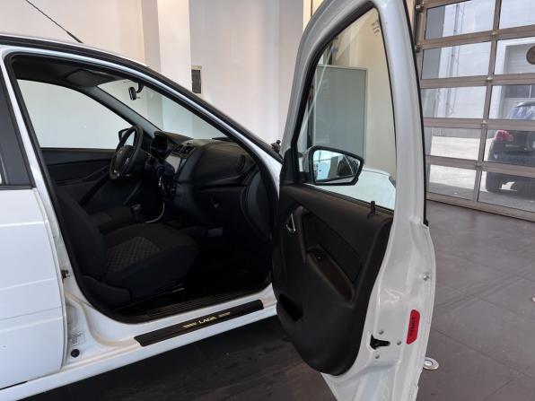 Lada (ВАЗ) Granta I Рестайлинг с пробегом 2023 года, цена 1 000 000 рублей, 8685 км, лифтбек, Автокод Объявления