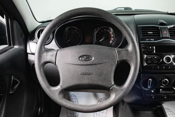 Lada (ВАЗ) Granta I Рестайлинг с пробегом 2024 года, цена 979 000 рублей, 27322 км, седан, Автокод Объявления