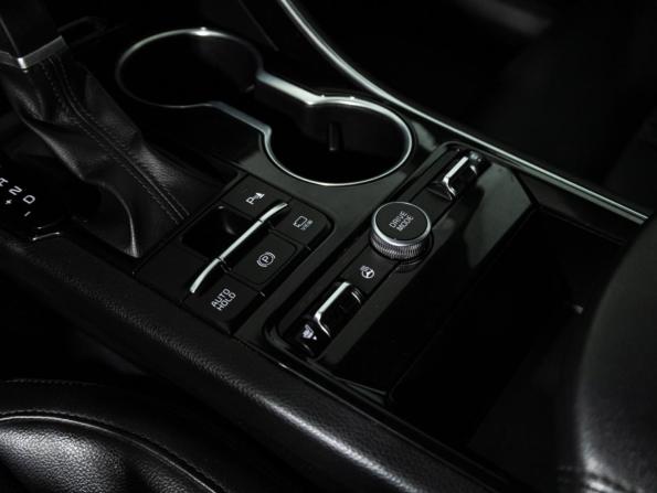 Kia K5 III с пробегом 2020 года, цена 2 399 700 рублей, 105204 км, седан, Автокод Объявления