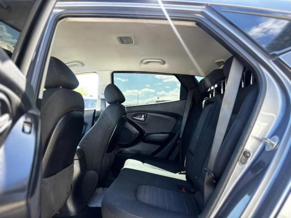 Hyundai ix35 I Рестайлинг с пробегом 2014 года, цена 1 300 000 рублей, 184161 км, внедорожник, Автокод Объявления