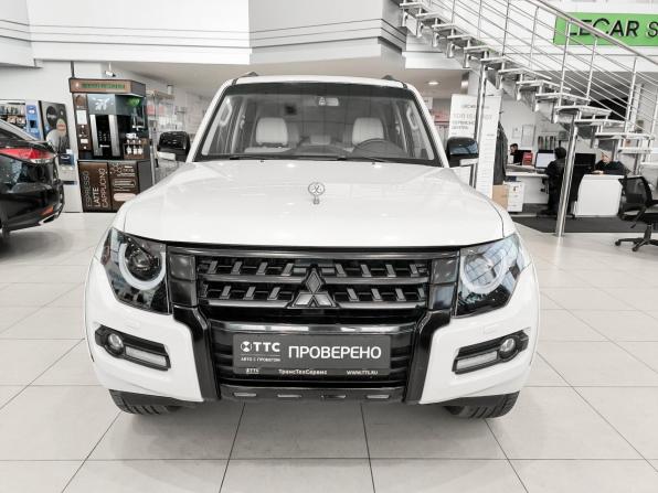 Mitsubishi Pajero IV Рестайлинг 2 с пробегом 2020 года, цена 3 450 000 рублей, 82277 км, внедорожник, Автокод Объявления