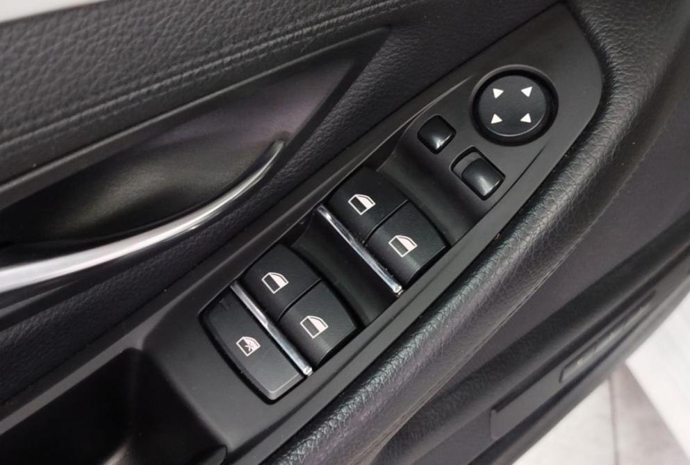 BMW 5 серии VI (F10/F11/F07) Саратов  - изображение 24
