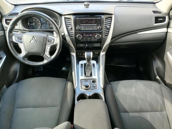 Mitsubishi Pajero Sport III с пробегом 2018 года, цена 2 179 000 рублей, 211714 км, внедорожник, Автокод Объявления