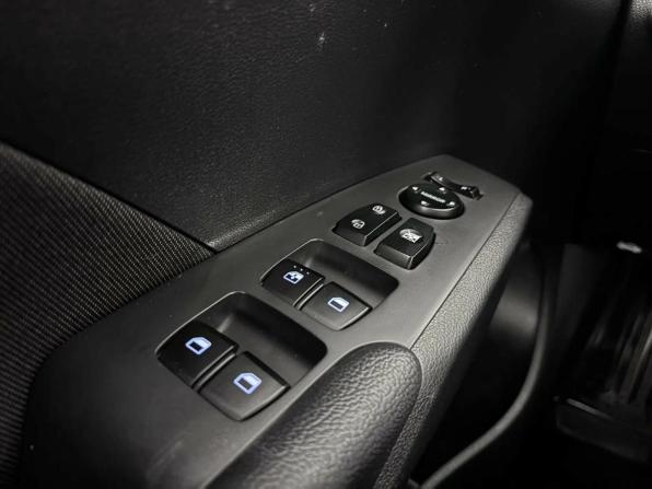Hyundai Solaris II Рестайлинг с пробегом 2022 года, цена 1 379 000 рублей, 109324 км, седан, Автокод Объявления