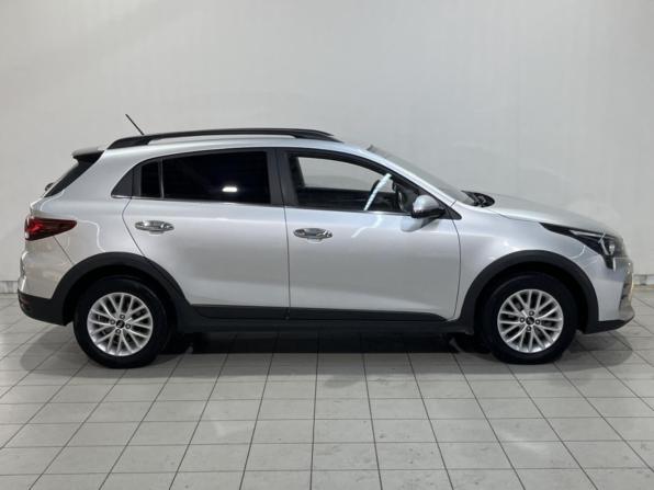 Kia Rio IV Рестайлинг с пробегом 2020 года, цена 1 562 400 рублей, 147074 км, хэтчбек, Автокод Объявления