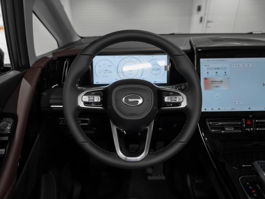 GAC Trumpchi M8 II Москва  - изображение 10