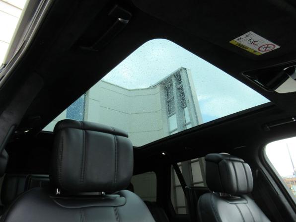 Land Rover Range Rover IV Рестайлинг с пробегом 2018 года, цена 7 500 000 рублей, 173816 км, внедорожник, Автокод Объявления
