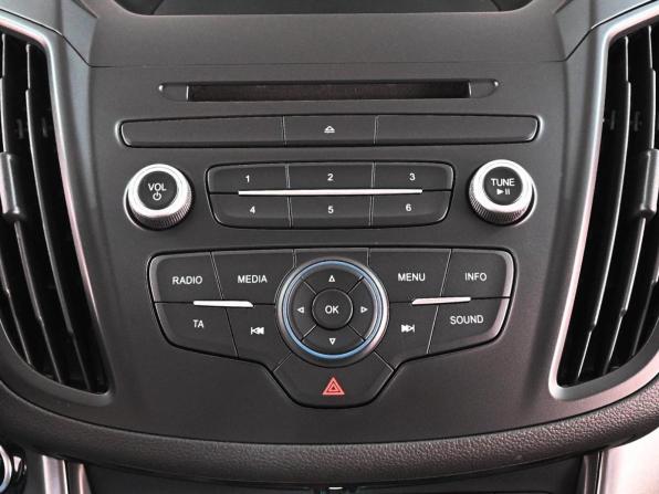 Ford Kuga II Рестайлинг с пробегом 2018 года, цена 1 349 000 рублей, 206883 км, внедорожник, Автокод Объявления