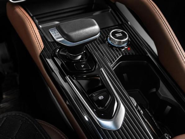 Geely Monjaro I с пробегом 2023 года, цена 3 619 000 рублей, 14961 км, внедорожник, Автокод Объявления