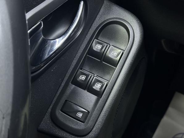 Renault Duster I Рестайлинг с пробегом 2018 года, цена 1 499 000 рублей, 117506 км, внедорожник, Автокод Объявления