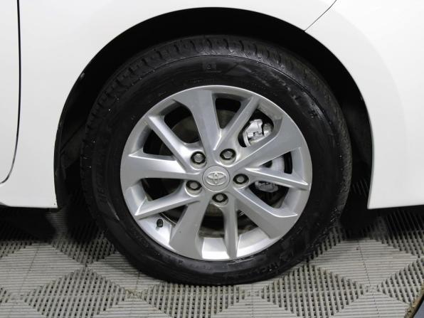 Toyota Corolla XI (E160 E170 E180) с пробегом 2013 года, цена 1 397 000 рублей, 148205 км, седан, Автокод Объявления