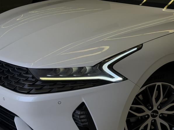 Kia K5 III с пробегом 2022 года, цена 2 700 000 рублей, 66150 км, седан, Автокод Объявления