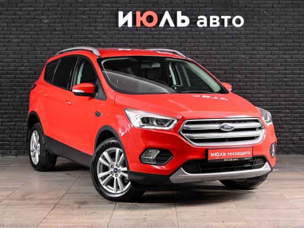 Ford Kuga II Рестайлинг с пробегом 2018 года, цена 1 980 000 рублей, 66361 км, внедорожник, Автокод Объявления