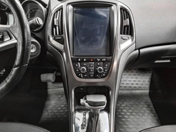 Opel Astra J с пробегом 2010 года, цена 499 000 рублей, 215862 км, хэтчбек, Автокод Объявления