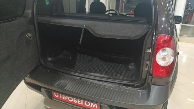 Chevrolet Niva I Рестайлинг с пробегом 2011 года, цена 354 000 рублей, 109000 км, внедорожник, Автокод Объявления