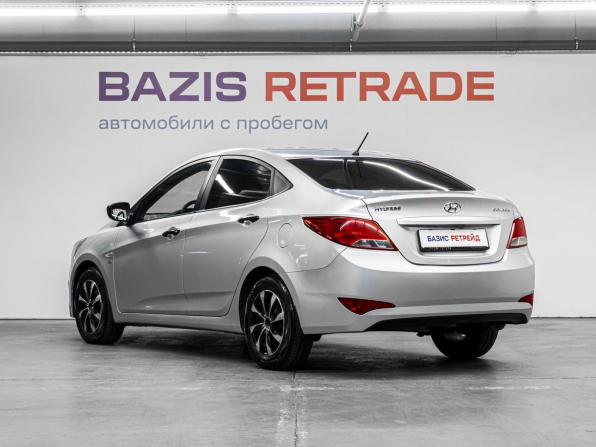 Hyundai Solaris I Рестайлинг с пробегом 2015 года, цена 790 000 рублей, 232429 км, седан, Автокод Объявления