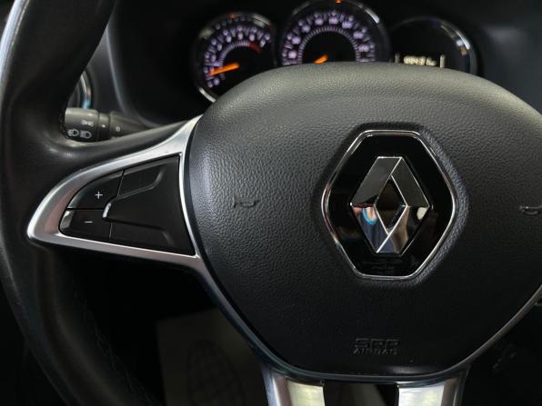 Renault Logan II Рестайлинг с пробегом 2019 года, цена 1 350 000 рублей, 99430 км, седан, Автокод Объявления