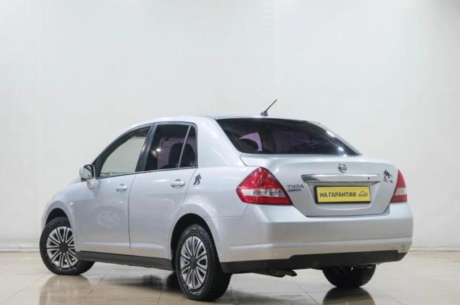 Nissan Tiida I Рестайлинг с пробегом 2010 года, цена 749 000 рублей, 221910 км, седан, Автокод Объявления
