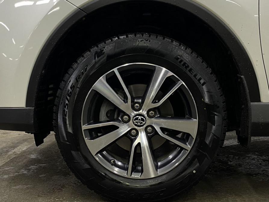 Toyota RAV4 IV (XA40) Рестайлинг Москва  - изображение 9