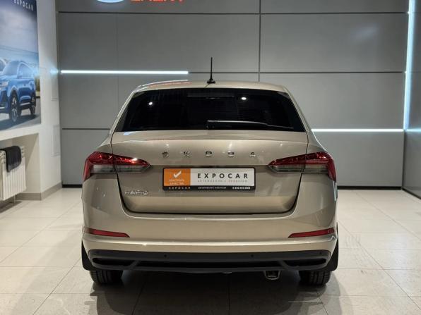 Skoda Rapid II с пробегом 2021 года, цена 1 599 000 рублей, 118400 км, лифтбек, Автокод Объявления