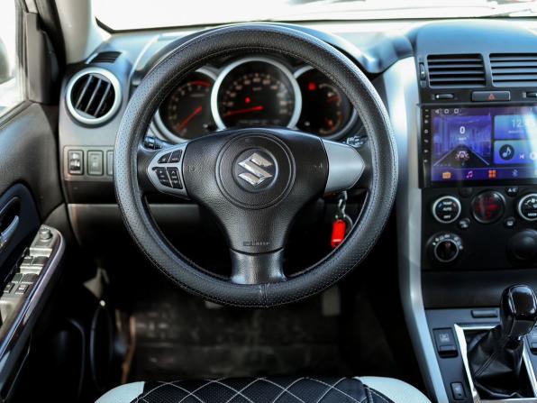 Suzuki Grand Vitara II Рестайлинг 2 с пробегом 2013 года, цена 949 000 рублей, 263930 км, внедорожник, Автокод Объявления