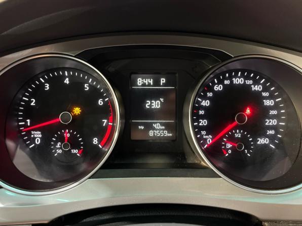 Volkswagen Jetta VI Рестайлинг с пробегом 2018 года, цена 1 335 000 рублей, 87558 км, седан, Автокод Объявления