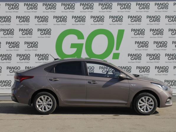 Hyundai Solaris II с пробегом 2018 года, цена 1 285 000 рублей, 156180 км, седан, Автокод Объявления
