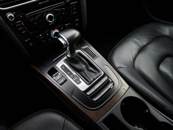 Audi A4 IV (B8) Рестайлинг с пробегом 2014 года, цена 1 200 000 рублей, 200205 км, седан, Автокод Объявления