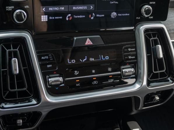 Kia Sorento IV с пробегом 2021 года, цена 4 100 000 рублей, 84099 км, внедорожник, Автокод Объявления