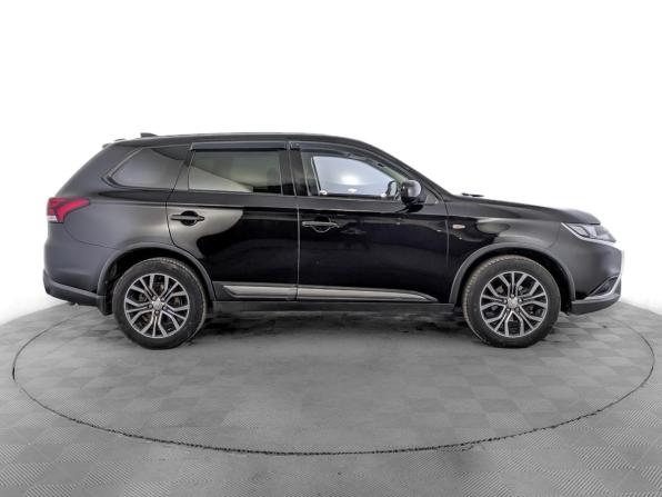 Mitsubishi Outlander III Рестайлинг 3 с пробегом 2018 года, цена 1 950 000 рублей, 99853 км, внедорожник, Автокод Объявления