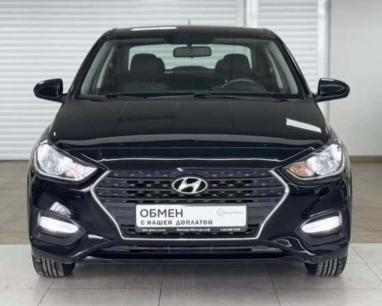 Hyundai Solaris II с пробегом 2017 года, цена 1 339 000 рублей, 74500 км, седан, Автокод Объявления