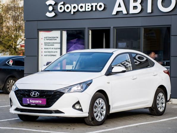 Hyundai Solaris II Рестайлинг с пробегом 2022 года, цена 1 460 000 рублей, 118059 км, седан, Автокод Объявления