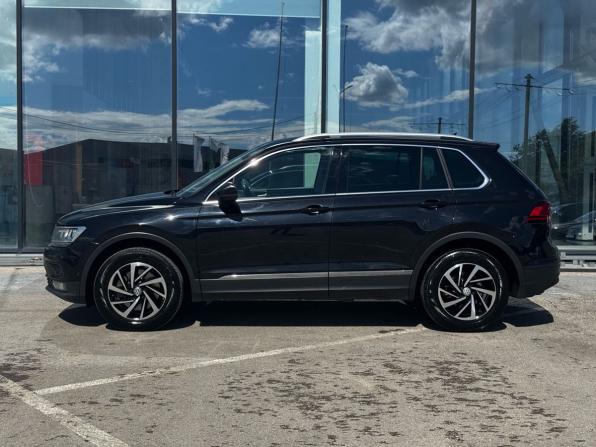 Volkswagen Tiguan II с пробегом 2018 года, цена 2 499 000 рублей, 151000 км, внедорожник, Автокод Объявления