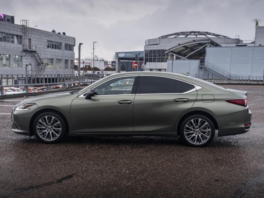 Lexus ES VII Рестайлинг Москва  - изображение 8