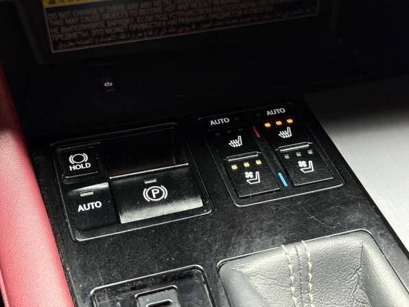 Lexus RX IV с пробегом 2016 года, цена 3 799 000 рублей, 108247 км, внедорожник, Автокод Объявления