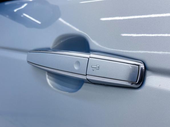 Land Rover Range Rover IV с пробегом 2015 года, цена 3 699 990 рублей, 234757 км, внедорожник, Автокод Объявления