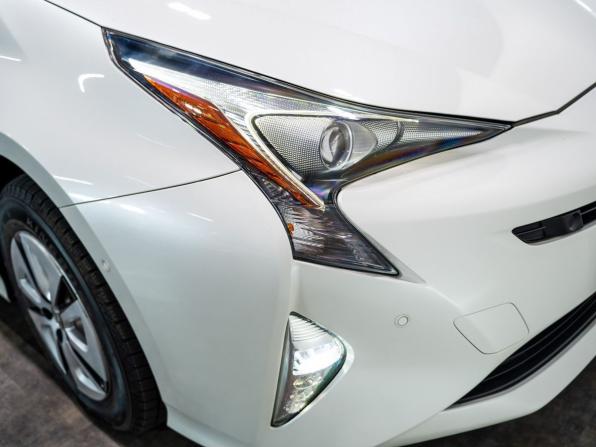 Toyota Prius IV (XW50) с пробегом 2016 года, цена 1 720 000 рублей, 127365 км, лифтбек, Автокод Объявления