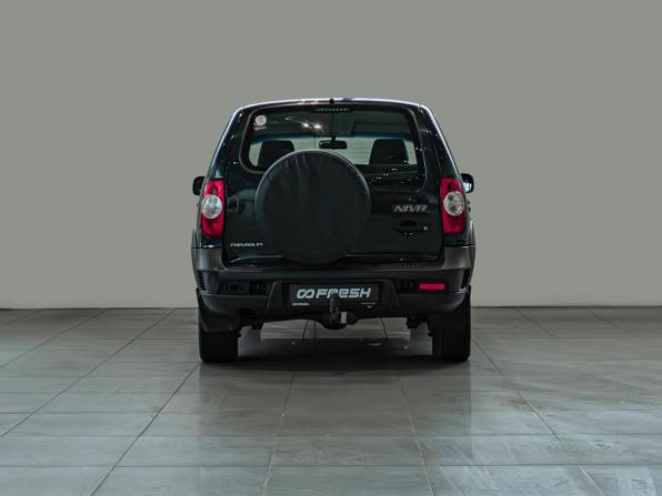 Chevrolet Niva I Рестайлинг с пробегом 2018 года, цена 730 000 рублей, 80994 км, внедорожник, Автокод Объявления