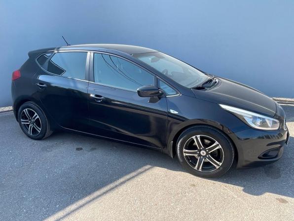 Kia Ceed II с пробегом 2013 года, цена 890 000 рублей, 178635 км, хэтчбек, Автокод Объявления