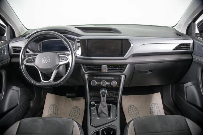Volkswagen Taos I с пробегом 2021 года, цена 2 609 000 рублей, 80000 км, внедорожник, Автокод Объявления
