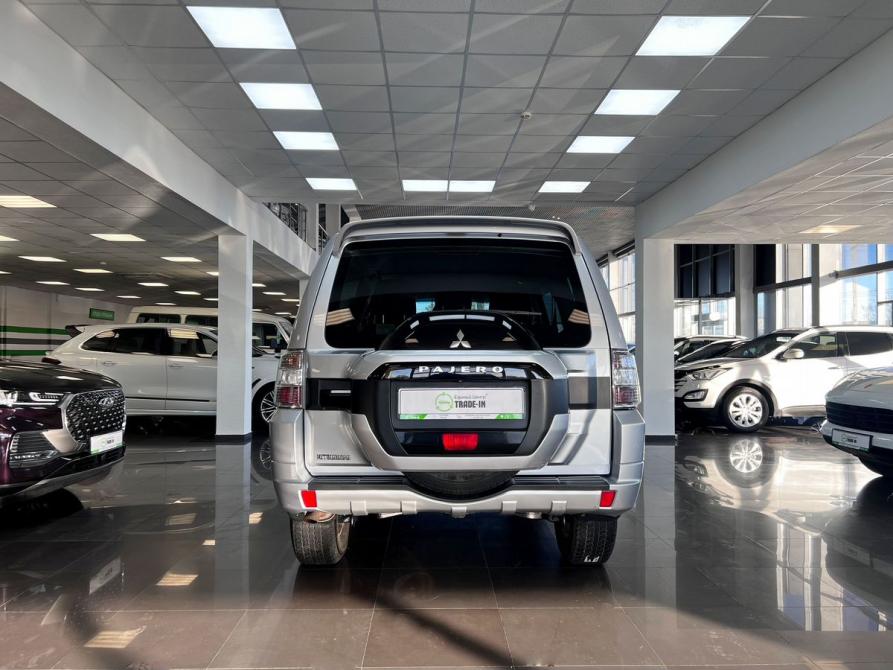 Mitsubishi Pajero IV Рестайлинг 2 Тверь  - изображение 4