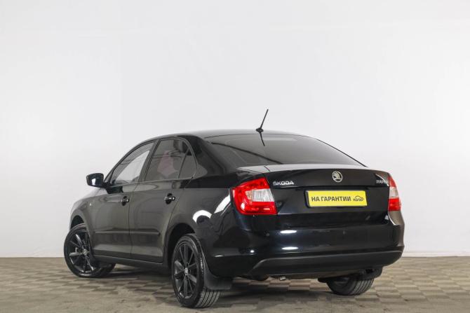 Skoda Rapid I с пробегом 2016 года, цена 1 229 000 рублей, 152000 км, лифтбек, Автокод Объявления