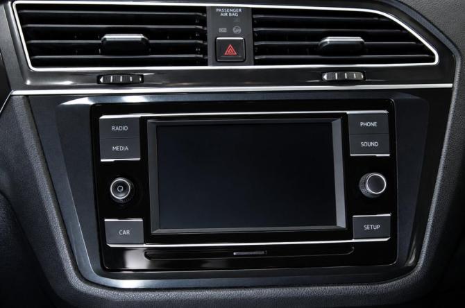 Volkswagen Tiguan II с пробегом 2017 года, цена 1 879 000 рублей, 134500 км, внедорожник, Автокод Объявления