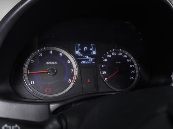 Hyundai Solaris I Рестайлинг с пробегом 2014 года, цена 750 000 рублей, 205632 км, седан, Автокод Объявления