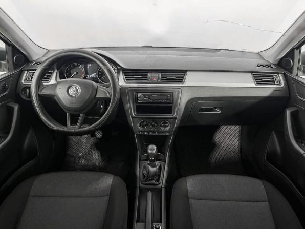 Skoda Rapid I с пробегом 2015 года, цена 902 000 рублей, 123000 км, лифтбек, Автокод Объявления