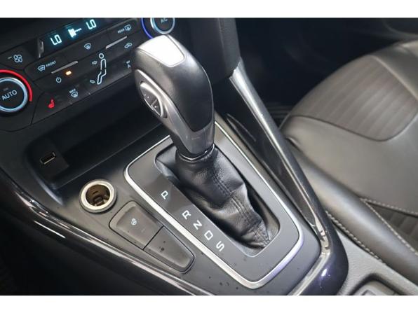 Ford Focus III Рестайлинг с пробегом 2018 года, цена 1 001 900 рублей, 202902 км, хэтчбек, Автокод Объявления