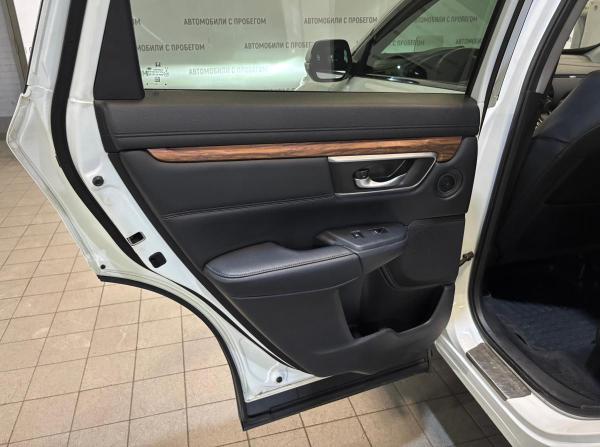 Honda CR-V V с пробегом 2018 года, цена 2 649 000 рублей, 140100 км, внедорожник, Автокод Объявления