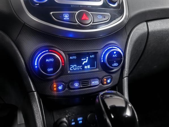 Hyundai Solaris I Рестайлинг с пробегом 2015 года, цена 1 151 000 рублей, 95033 км, седан, Автокод Объявления