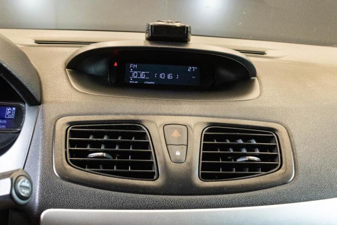 Renault Megane III Рестайлинг с пробегом 2012 года, цена 699 000 рублей, 254776 км, хэтчбек, Автокод Объявления
